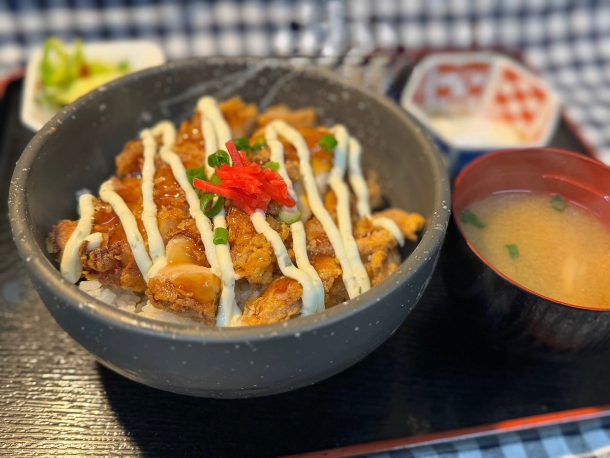 てりマヨチキン丼